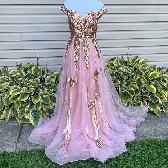 NWT Pink Off Shoulder Corset Back Gold Sequin Formal Cinderella Dress Gown - Picture 2 of 8